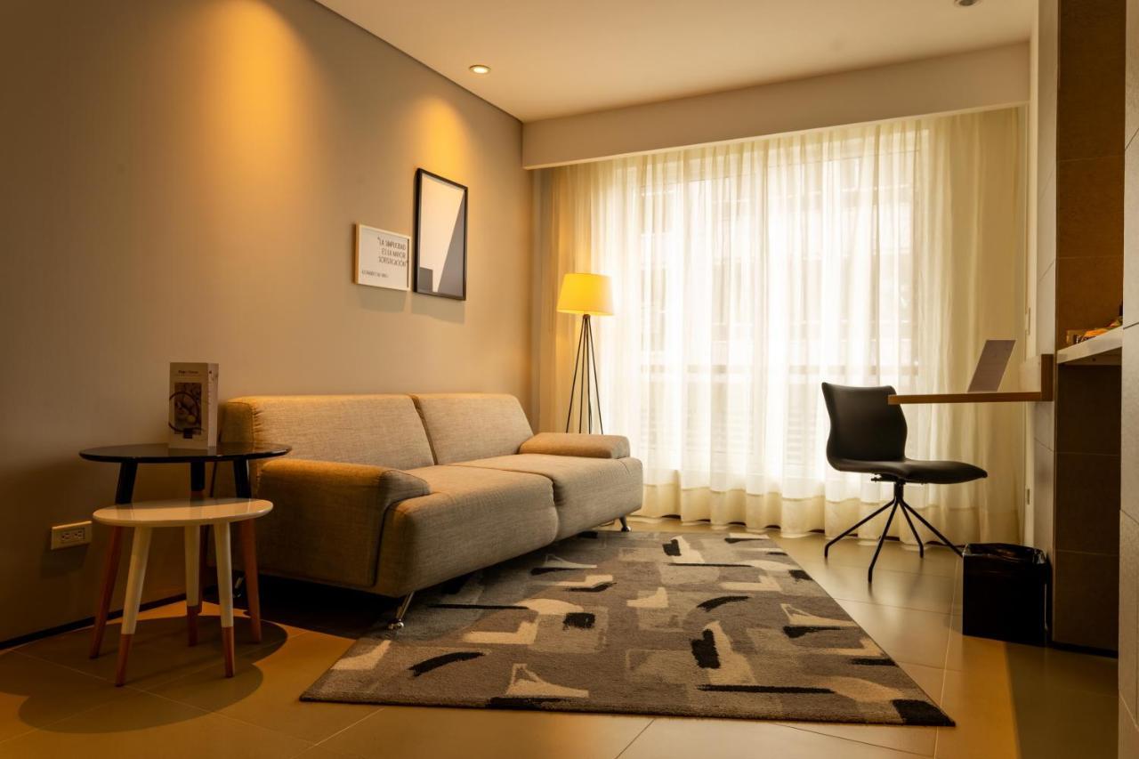 Quo Quality Hotel Manizales Eksteriør billede A living room