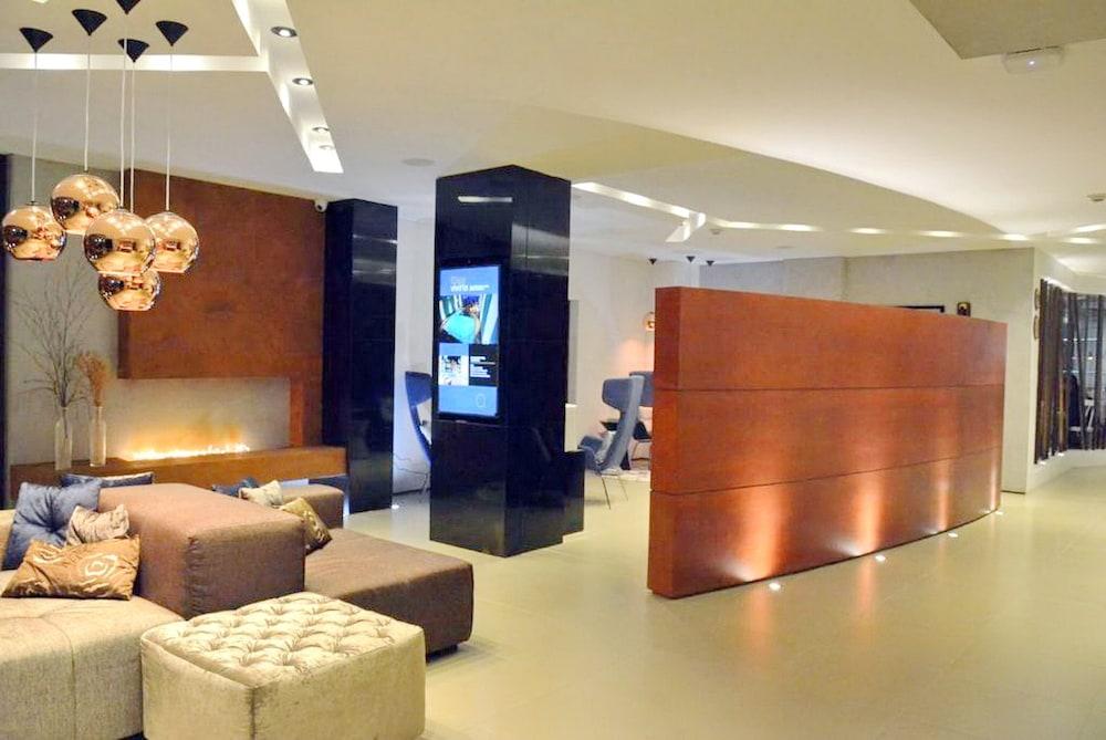 Quo Quality Hotel Manizales Eksteriør billede The lobby of the hotel